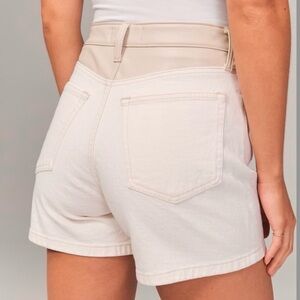Abercrombie High Rise Dad Short